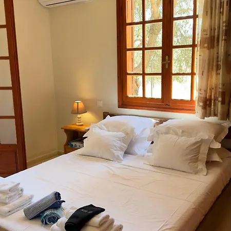 Near The Sea Мелисси